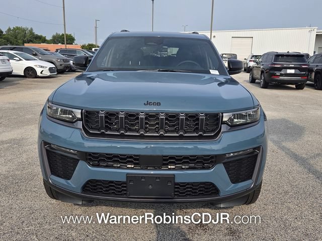 New 2026 Jeep Grand Cherokee L Limited w/ Limited Altitude Package AWD/4WD video 2