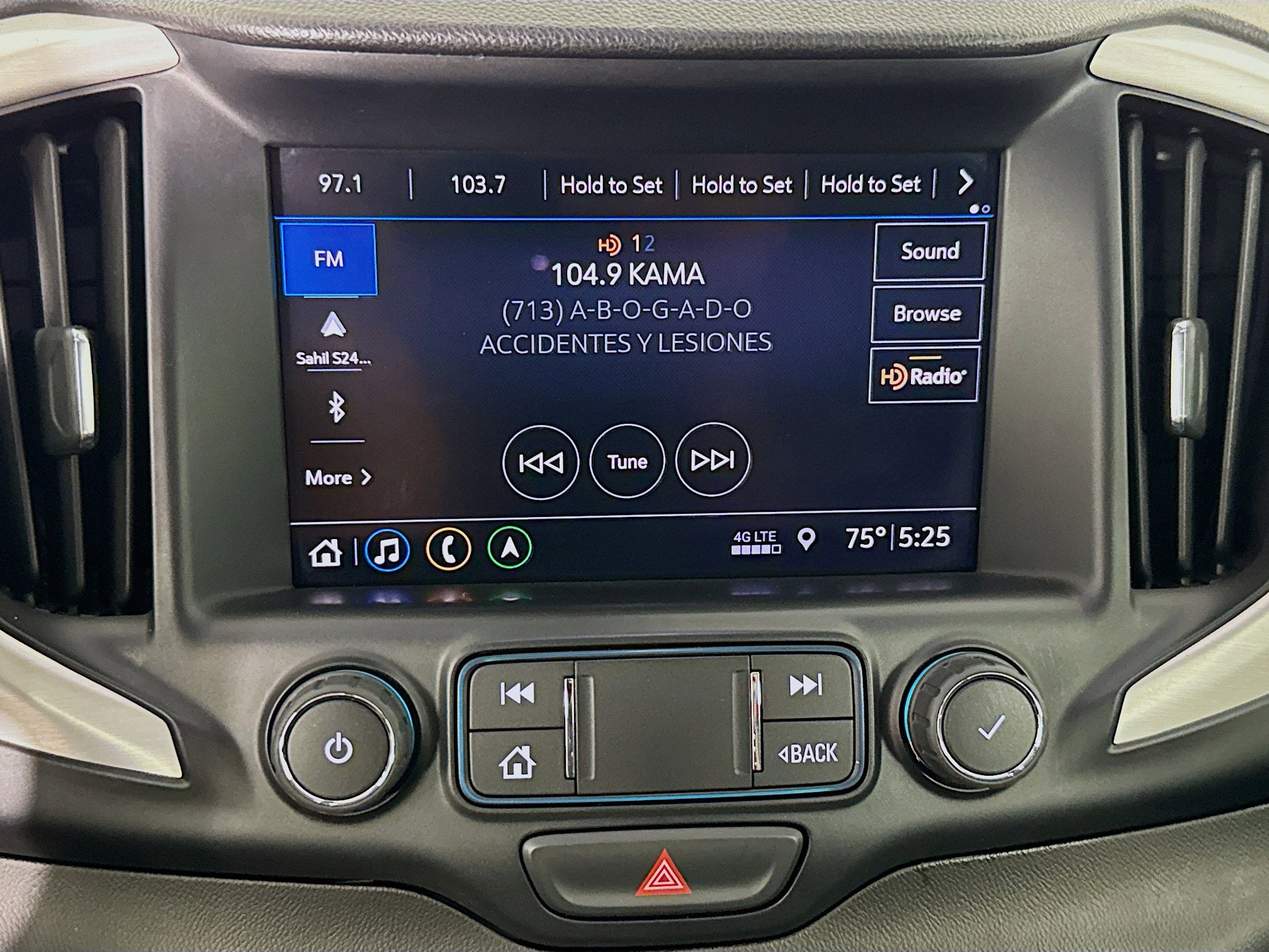 Used 2020 GMC Terrain SLT w/ Preferred Package image 17