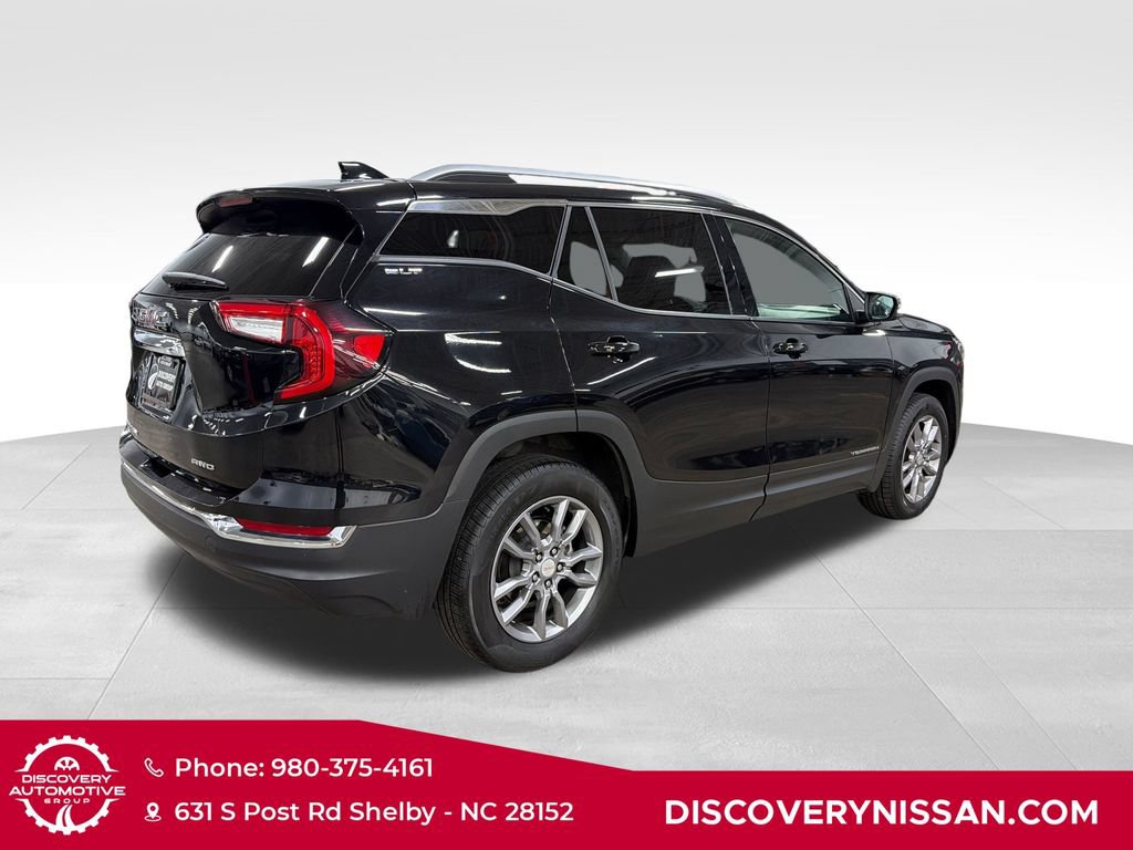 Used 2024 GMC Terrain SLT AWD/4WD image 6