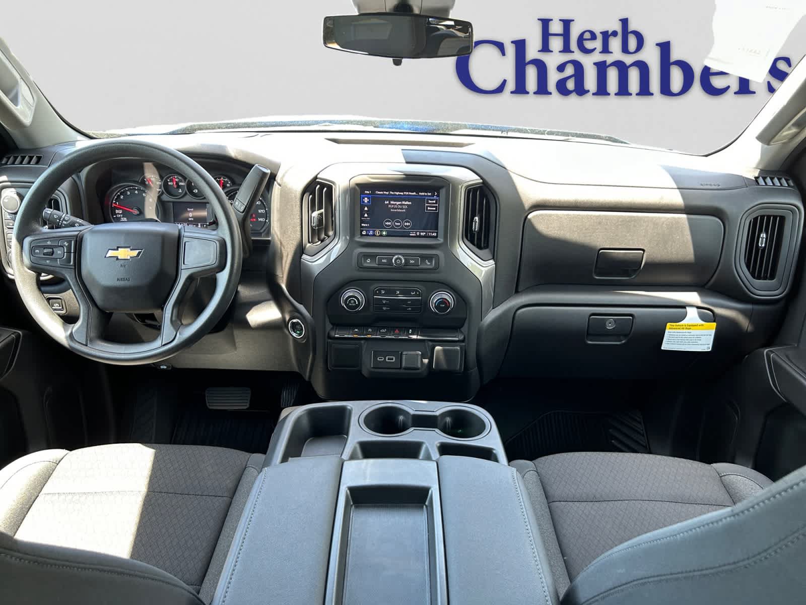 Used 2026 Chevrolet Silverado 1500 Custom AWD/4WD image 10