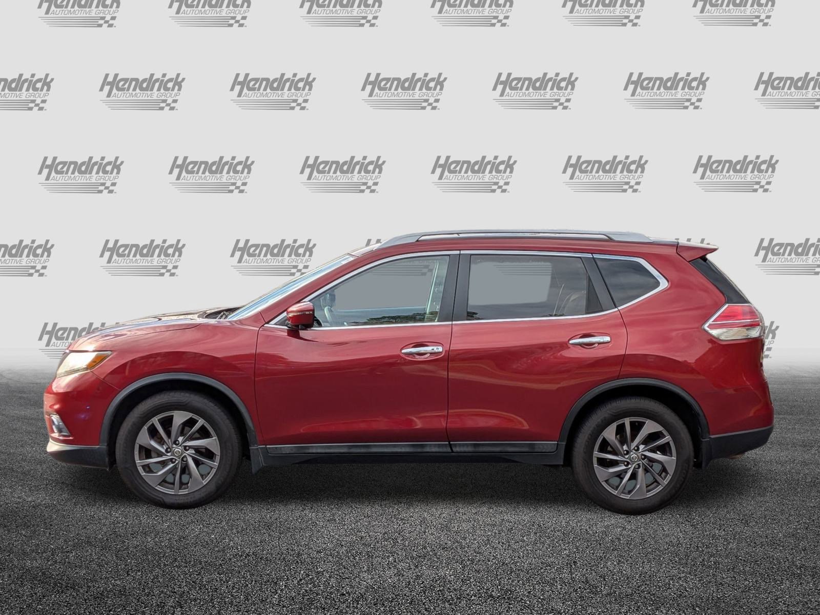 Used 2016 Nissan Rogue SL w/ SL Premium Package image 6