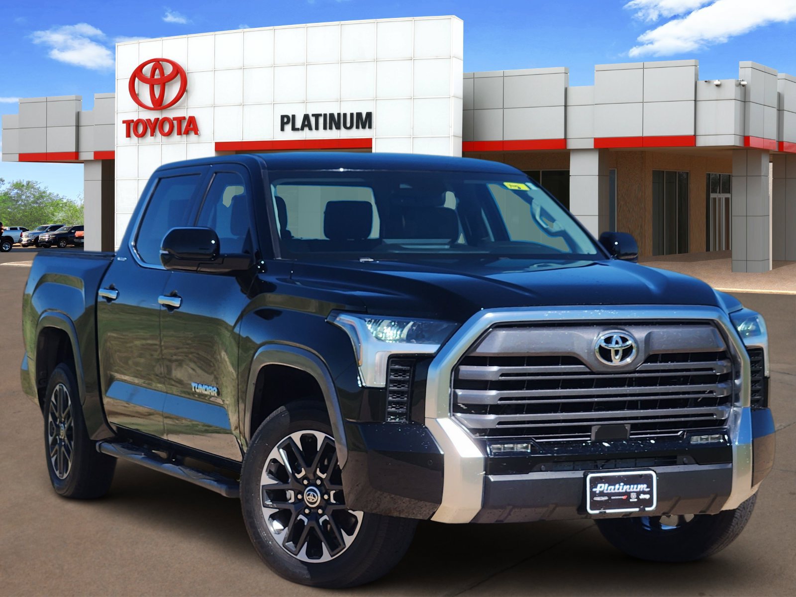 Used 2024 Toyota Tundra Limited w/ Power Package AWD/4WD 360° Tour