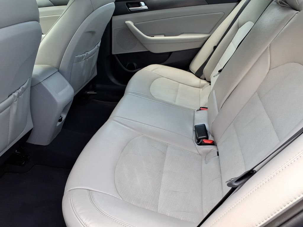 Used 2017 Hyundai Sonata Sport w/ Value Edition Package 02 FWD image 17
