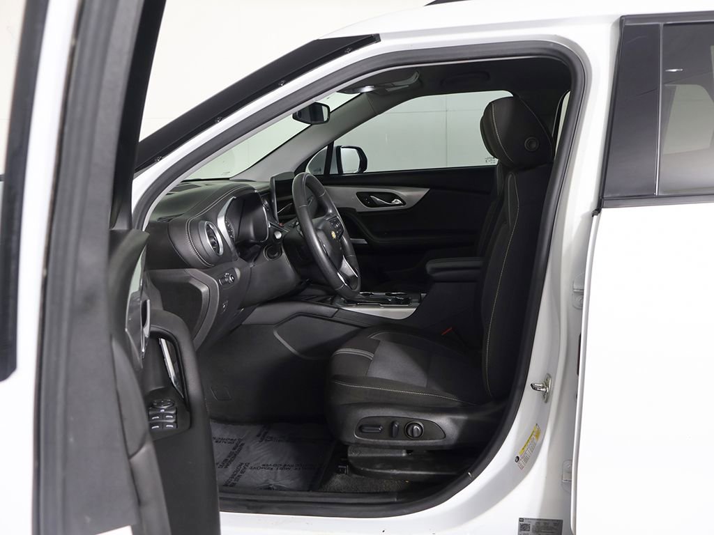 Used 2024 Chevrolet Blazer LT w/ Convenience Package image 27