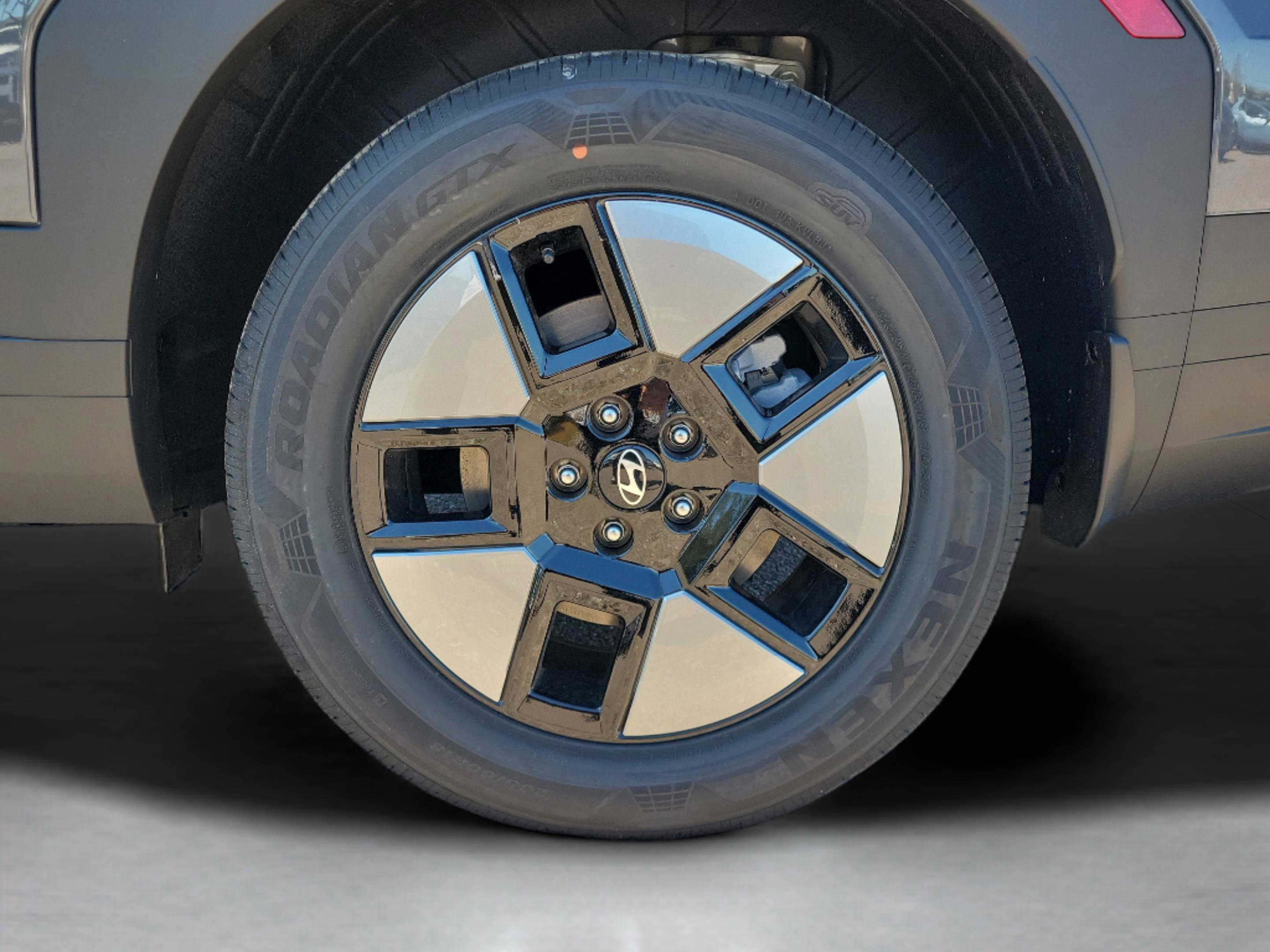 New 2026 Hyundai Santa Fe SE image 6