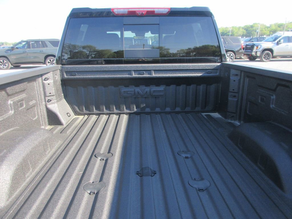 New 2026 GMC Sierra 3500 AT4 w/ AT4 Premium Plus Package AWD/4WD image 6