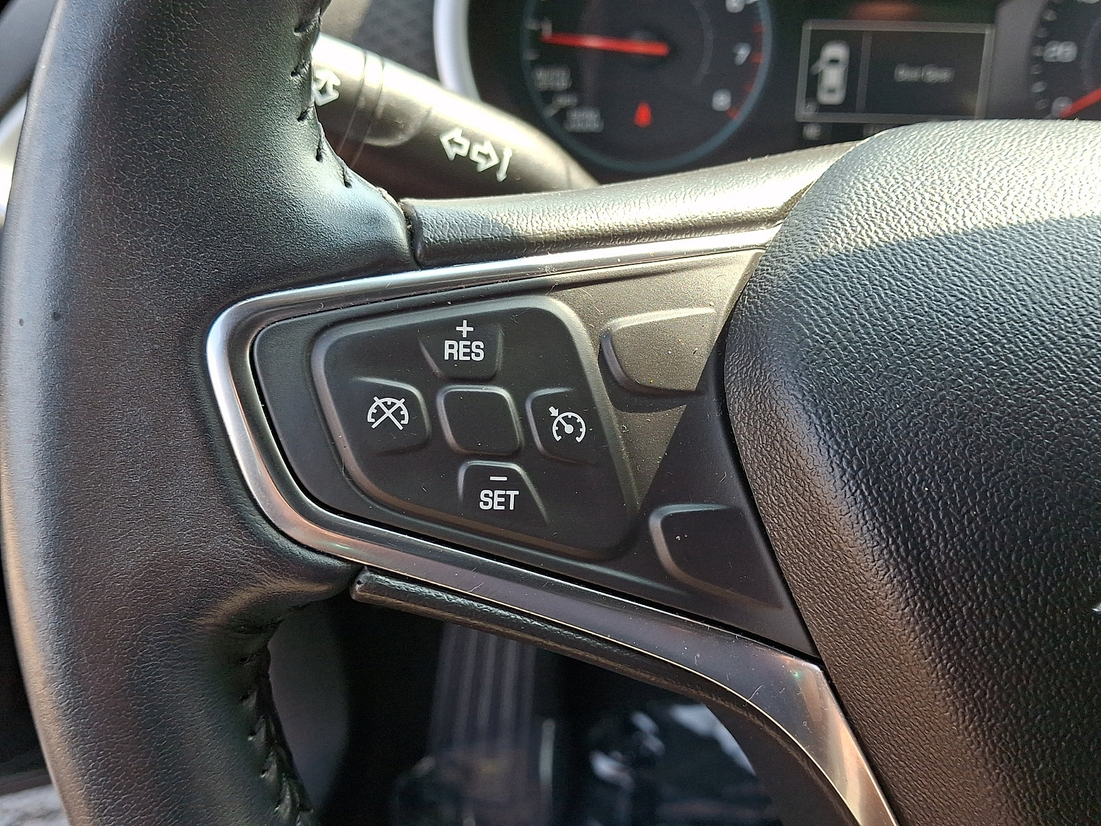 Used 2021 Chevrolet Malibu RS FWD image 20