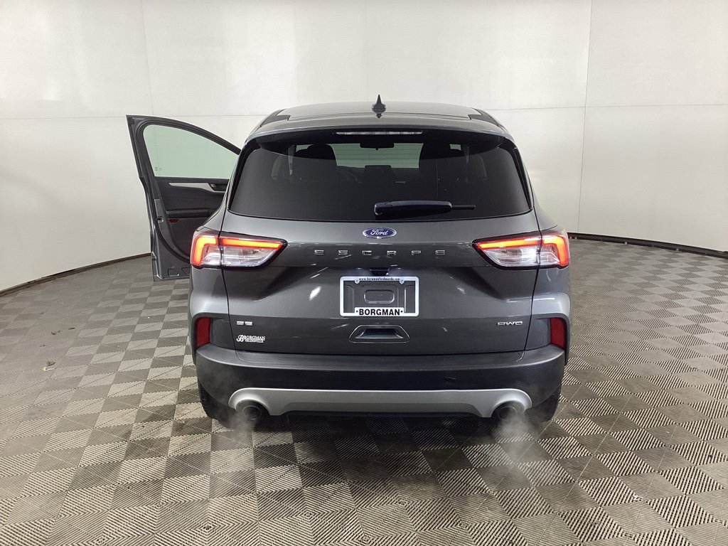 Used 2022 Ford Escape SE w/ Convenience Package image 29