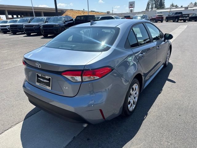 Used 2025 Toyota Corolla LE FWD image 5