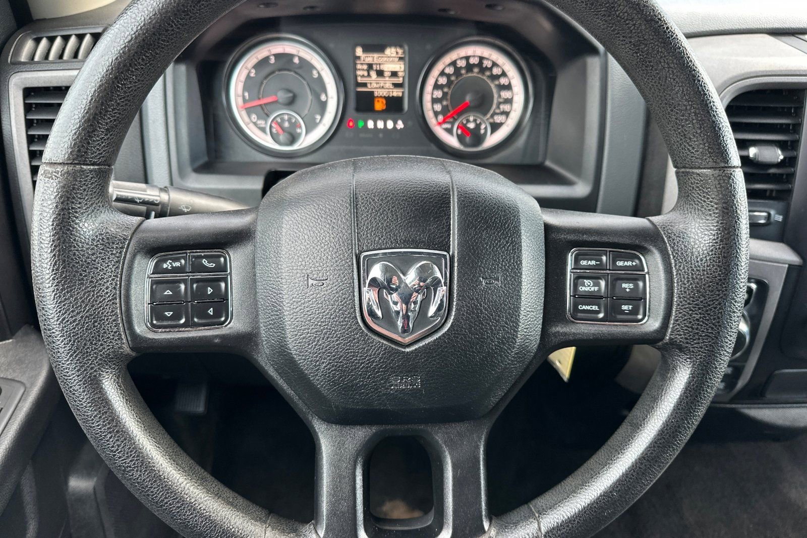 Used 2016 RAM 1500 Express AWD/4WD image 23