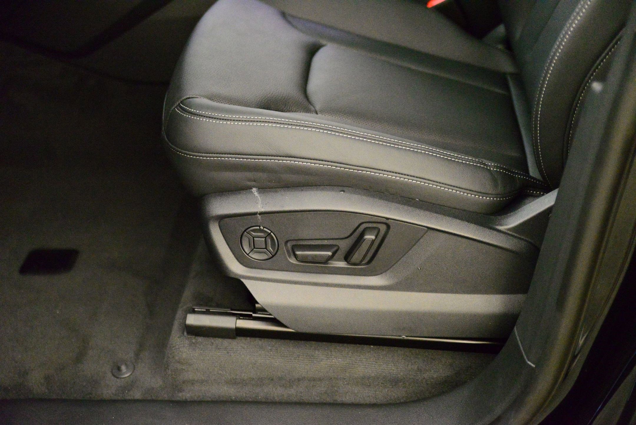 New 2025 Audi Q8 Premium Plus image 25