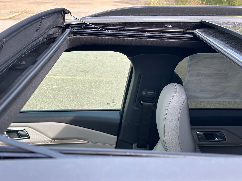 New 2027 Ford Explorer Active w/ Active Comfort Package AWD/4WD image 7
