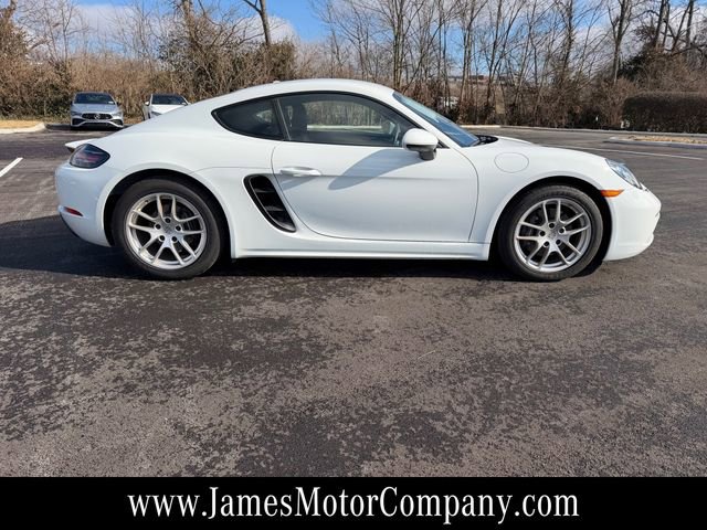 Used 2024 Porsche 718 Cayman image 4