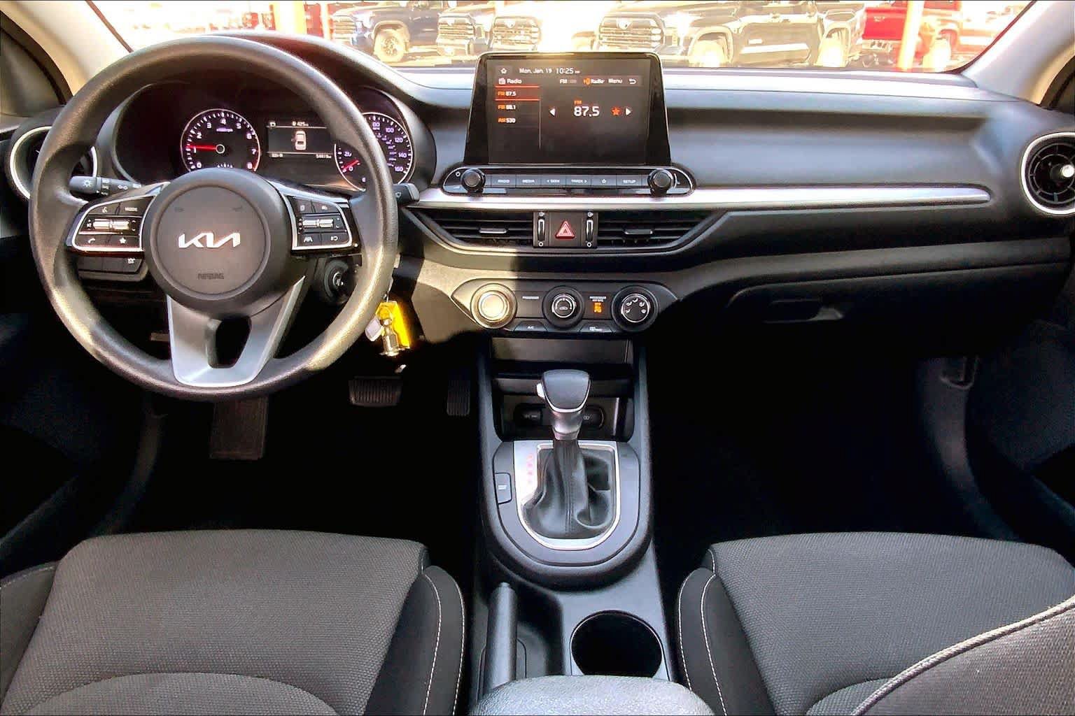 Used 2024 Kia Forte LXS FWD image 16