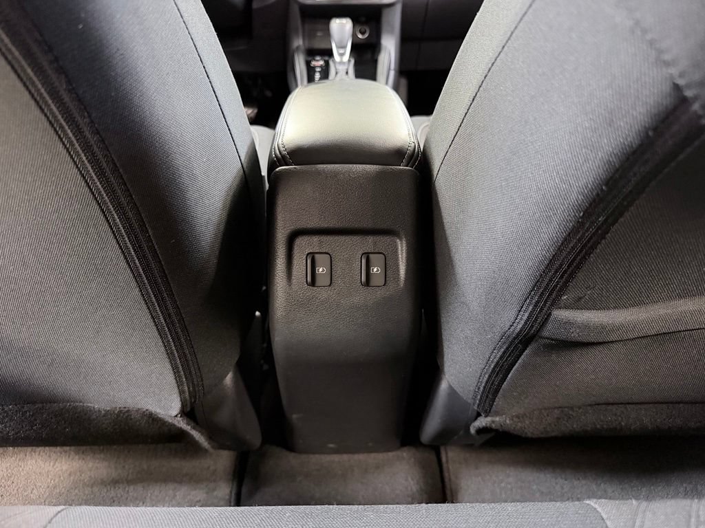 Used 2023 Nissan Kicks SV FWD image 21