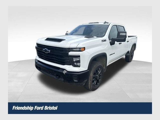 Used 2025 Chevrolet Silverado 2500 Custom w/ Custom Value Package AWD/4WD video 1