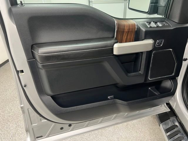 Used 2017 Ford F150 Lariat w/ Equipment Group 502A Luxury image 23