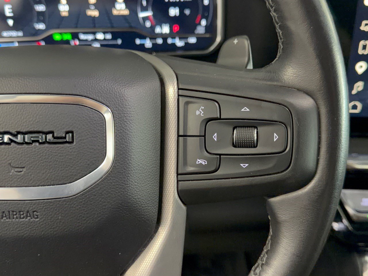 Used 2023 GMC Sierra 1500 Denali w/ Denali Reserve Package AWD/4WD image 19