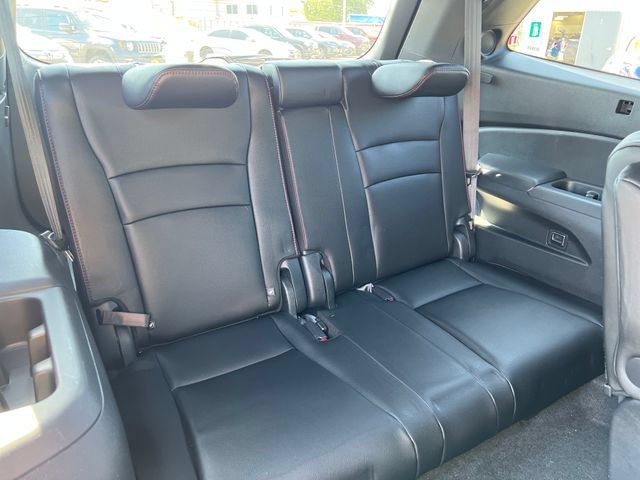 Used 2021 Honda Pilot Black Edition image 12