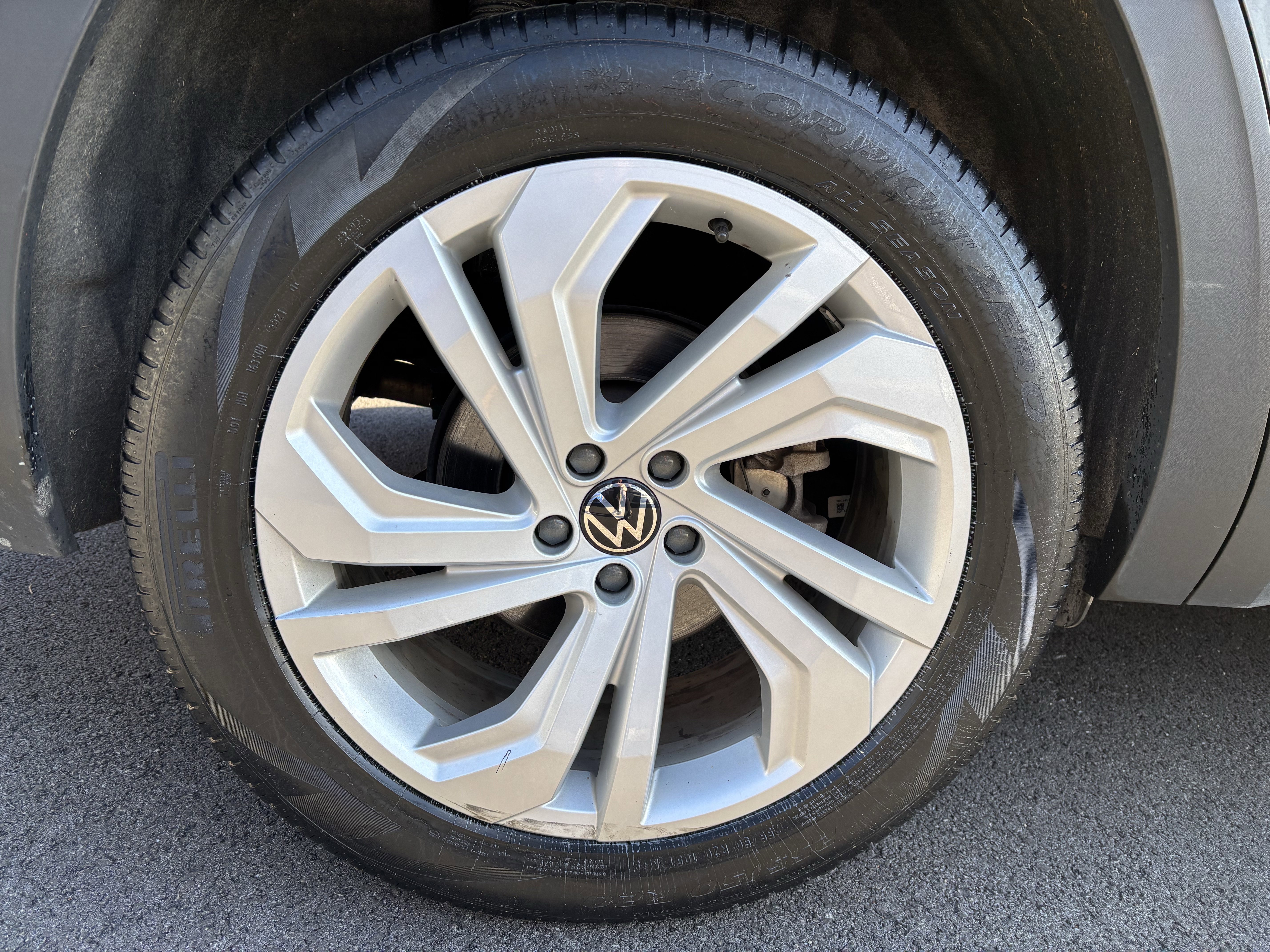 Used 2022 Volkswagen Atlas SE image 13