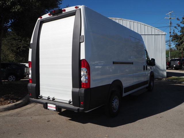 New 2025 RAM ProMaster 3500 w/ Roll-Up Rear Door Package image 6