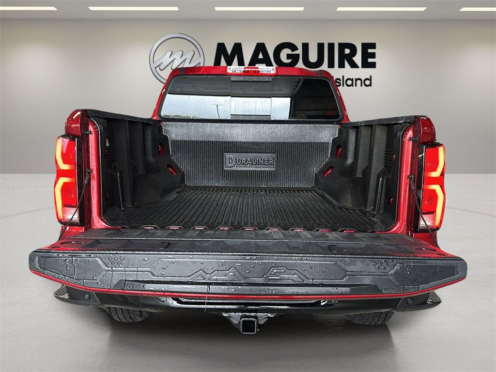 Used 2024 Chevrolet Colorado Z71 w/ Z71 Convenience Package 2 image 25