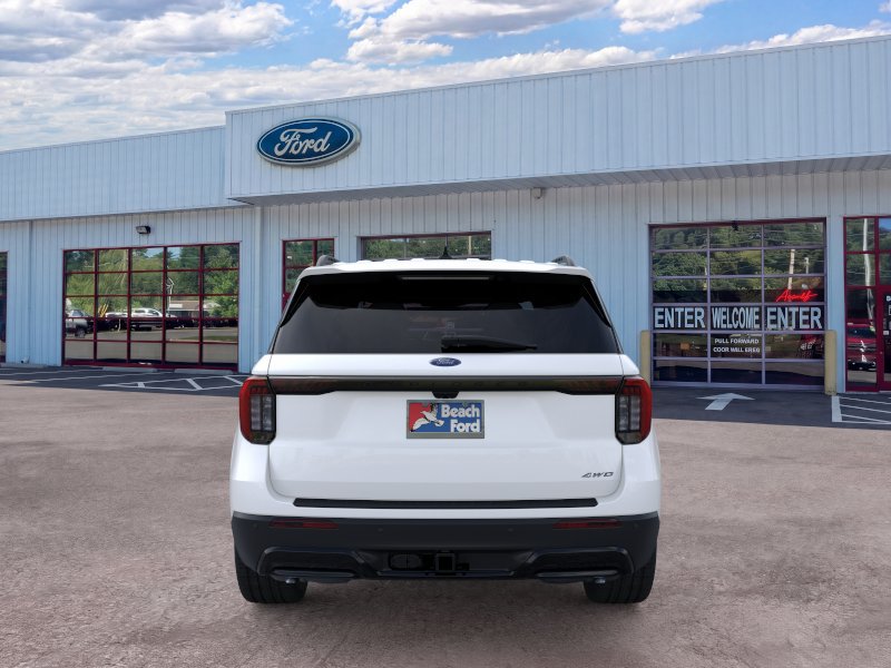 Used 2026 Ford Explorer ST-Line w/ ST-Line Street Pack AWD/4WD image 5