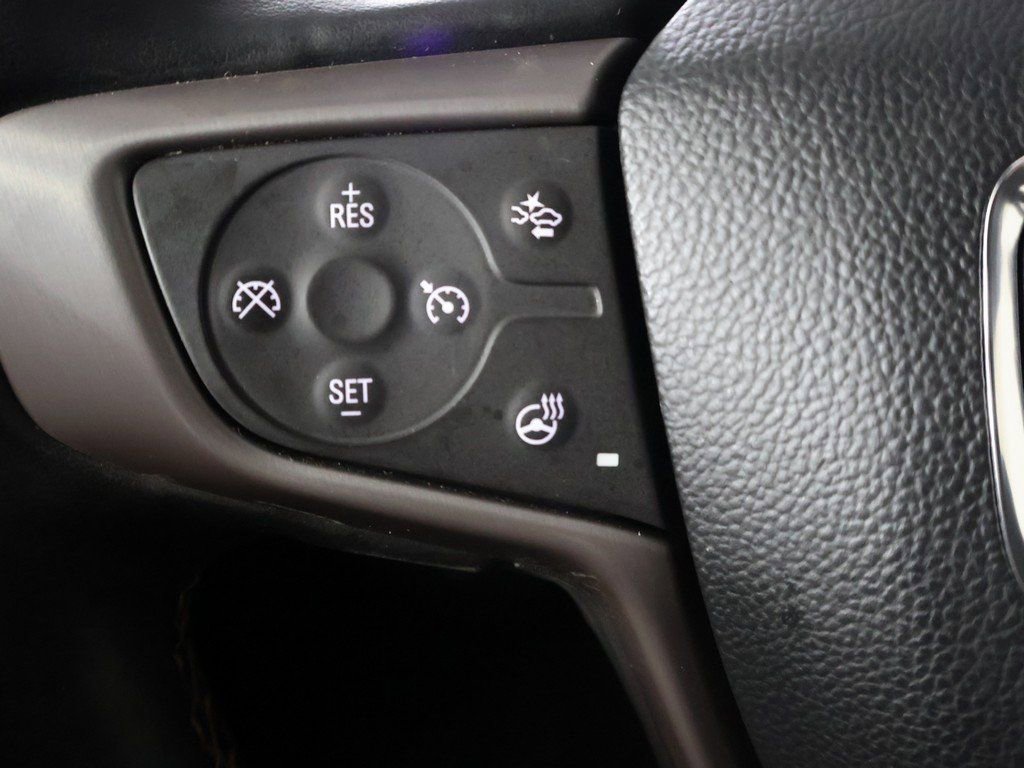 Used 2024 GMC Terrain AT4 w/ Infotainment Package II image 44