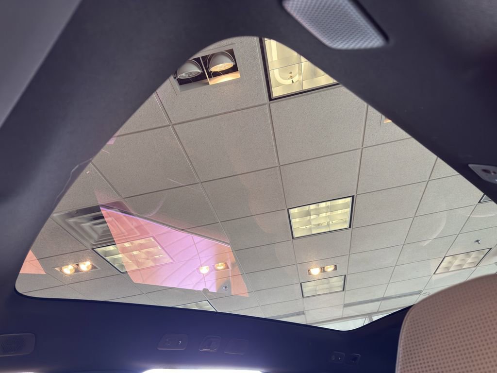 New 2025 Volvo EX90 Ultra image 10