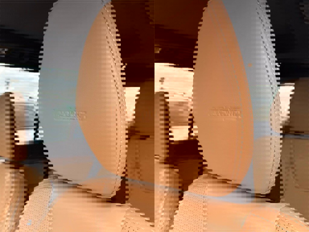 Used 2019 Volvo XC90 T8 Inscription w/ Luxury Package image 17