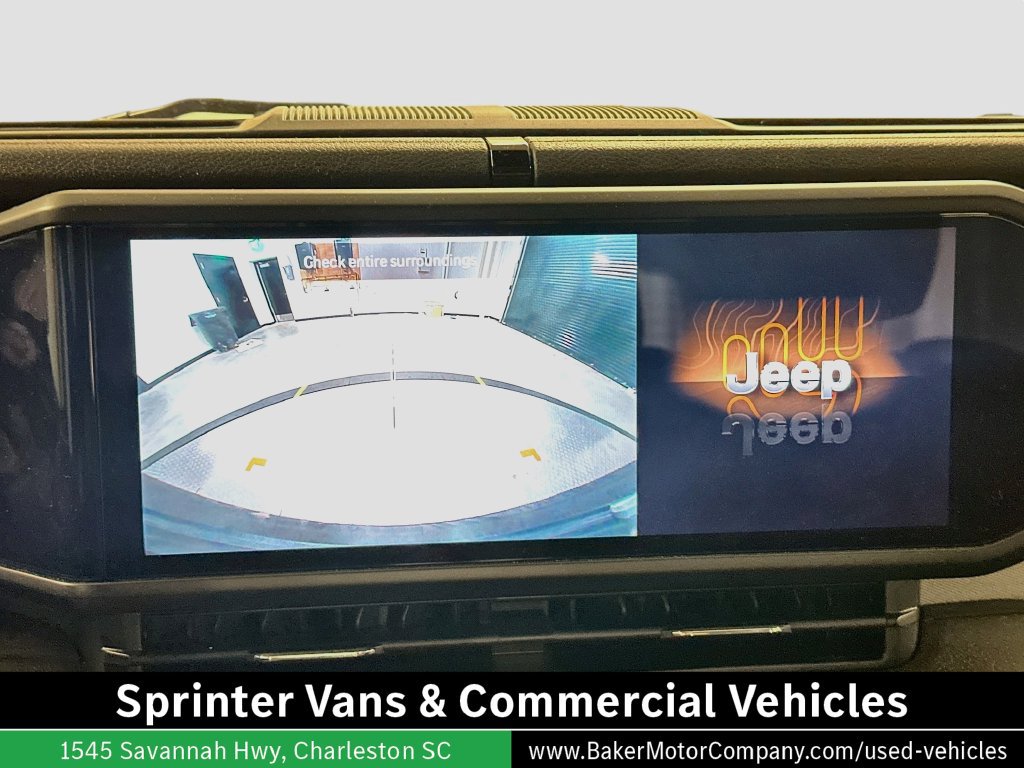 Used 2025 Jeep Wrangler Sport AWD/4WD image 14