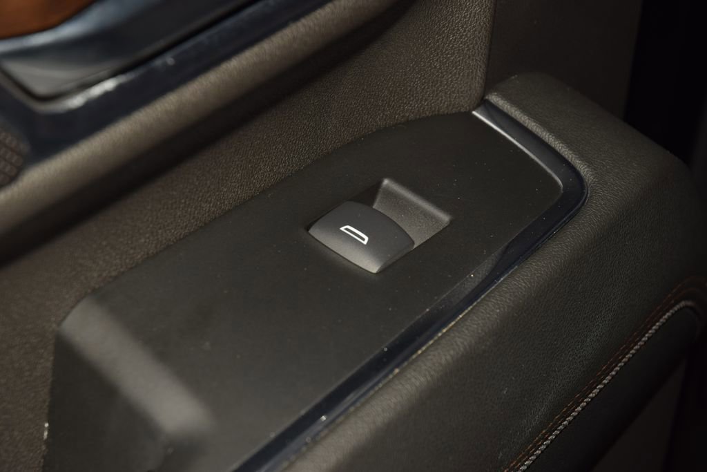 Used 2024 Chevrolet Silverado 3500 High Country w/ High Country Premium Package AWD/4WD image 48