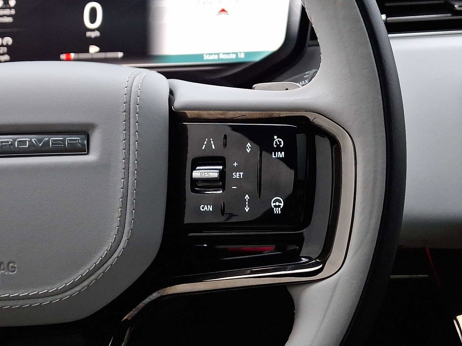 Used 2024 Land Rover Range Rover Sport Dynamic SE image 24