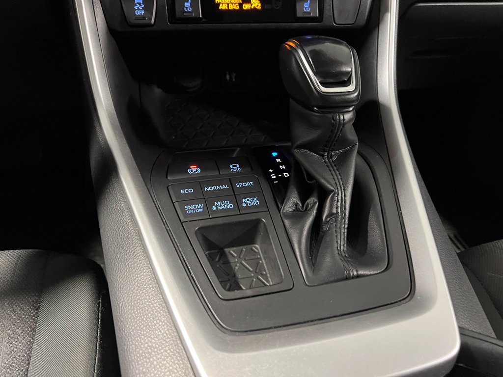 Certified 2019 Toyota RAV4 XLE w/ Convenience Package AWD/4WD image 26