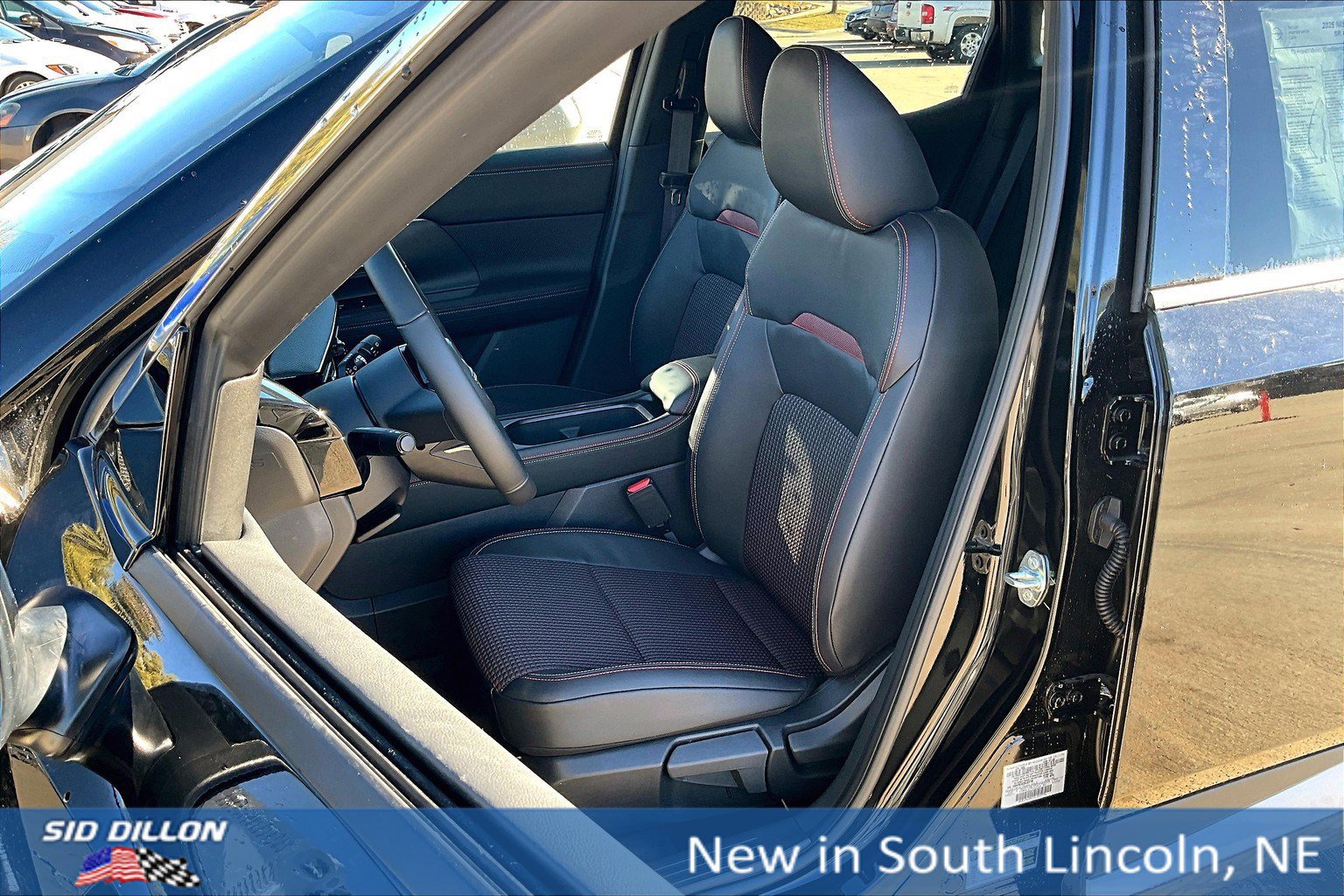 New 2025 Nissan Kicks SR image 9