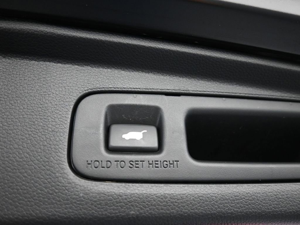 Certified 2023 Honda CR-V Sport Touring image 23