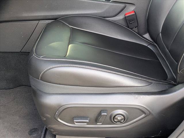 New 2025 Jeep Grand Cherokee Limited w/ Black Appearance Package RWD video 4
