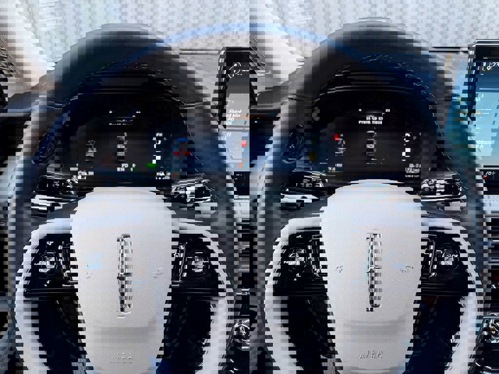 New 2026 Lincoln Corsair Grand Touring image 36