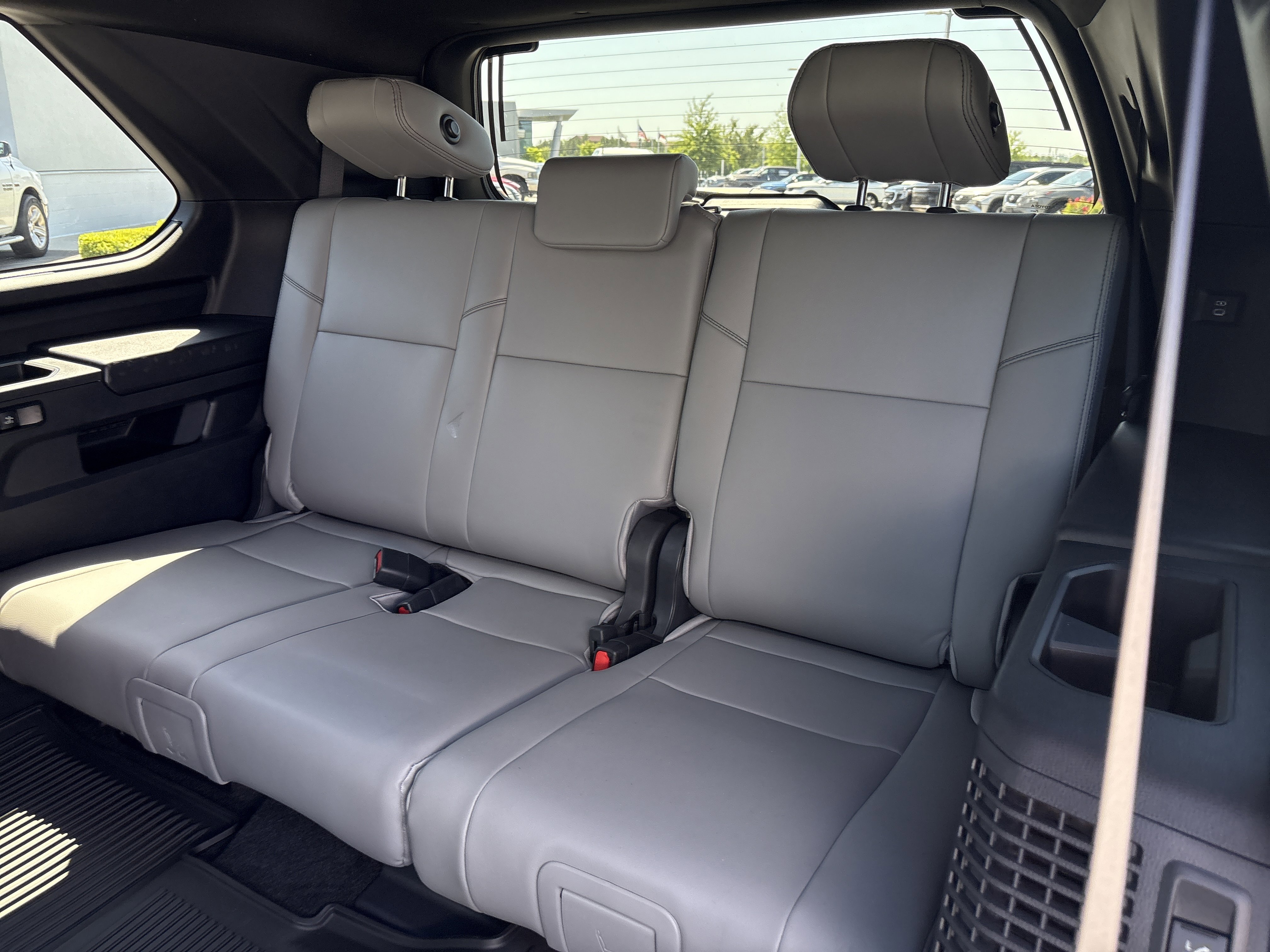Used 2026 Toyota Sequoia Limited AWD/4WD image 35