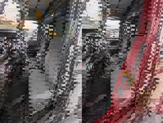 Used 2021 Jeep Wrangler Unlimited Sahara image 17