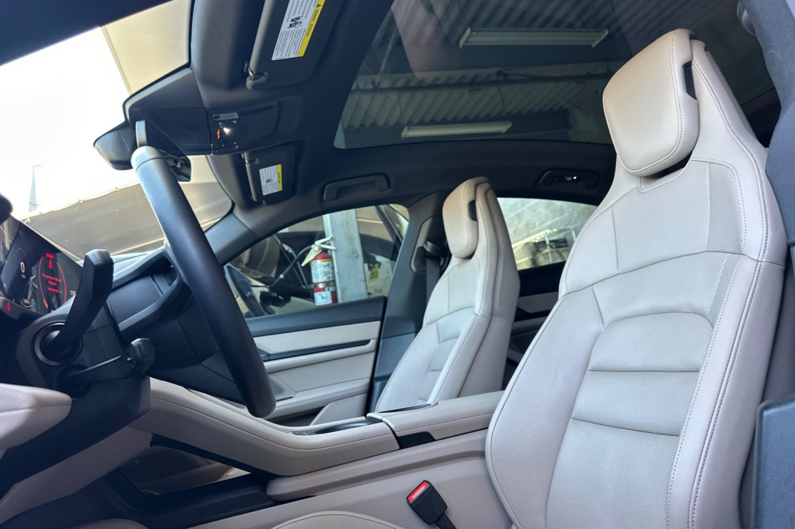 Certified 2022 Porsche Taycan RWD image 5