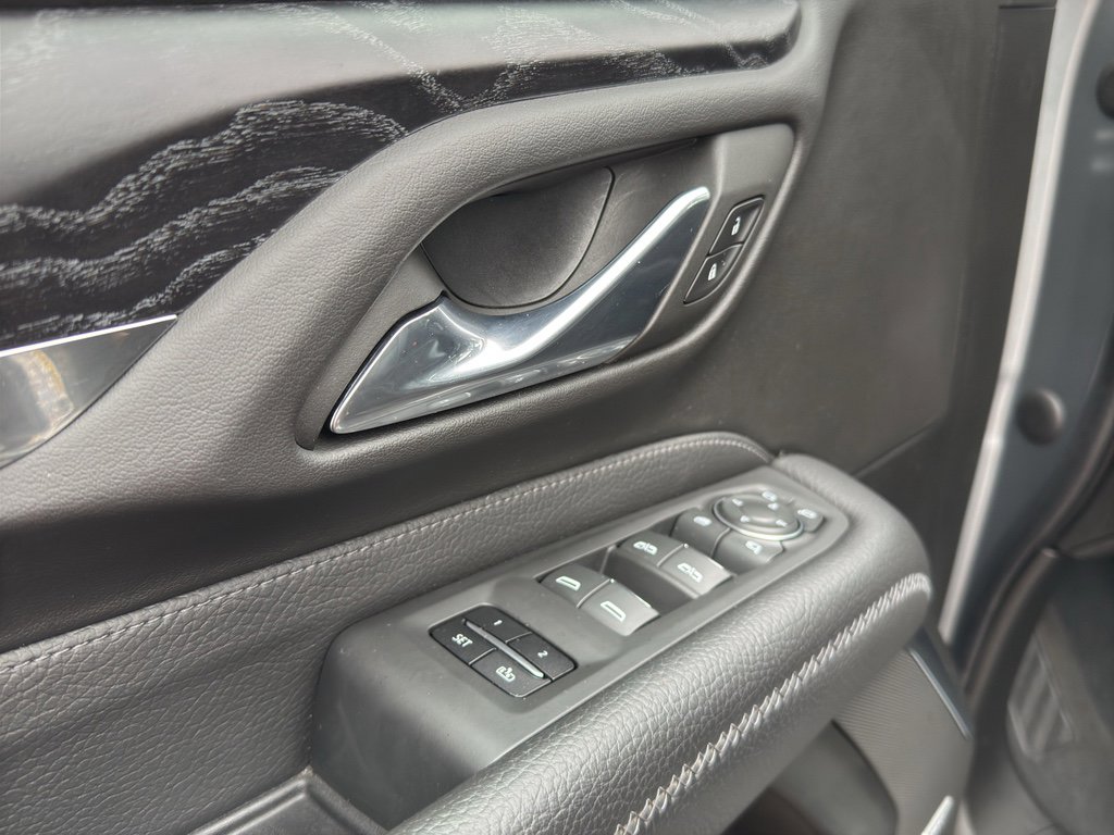 Used 2023 GMC Yukon Denali image 19