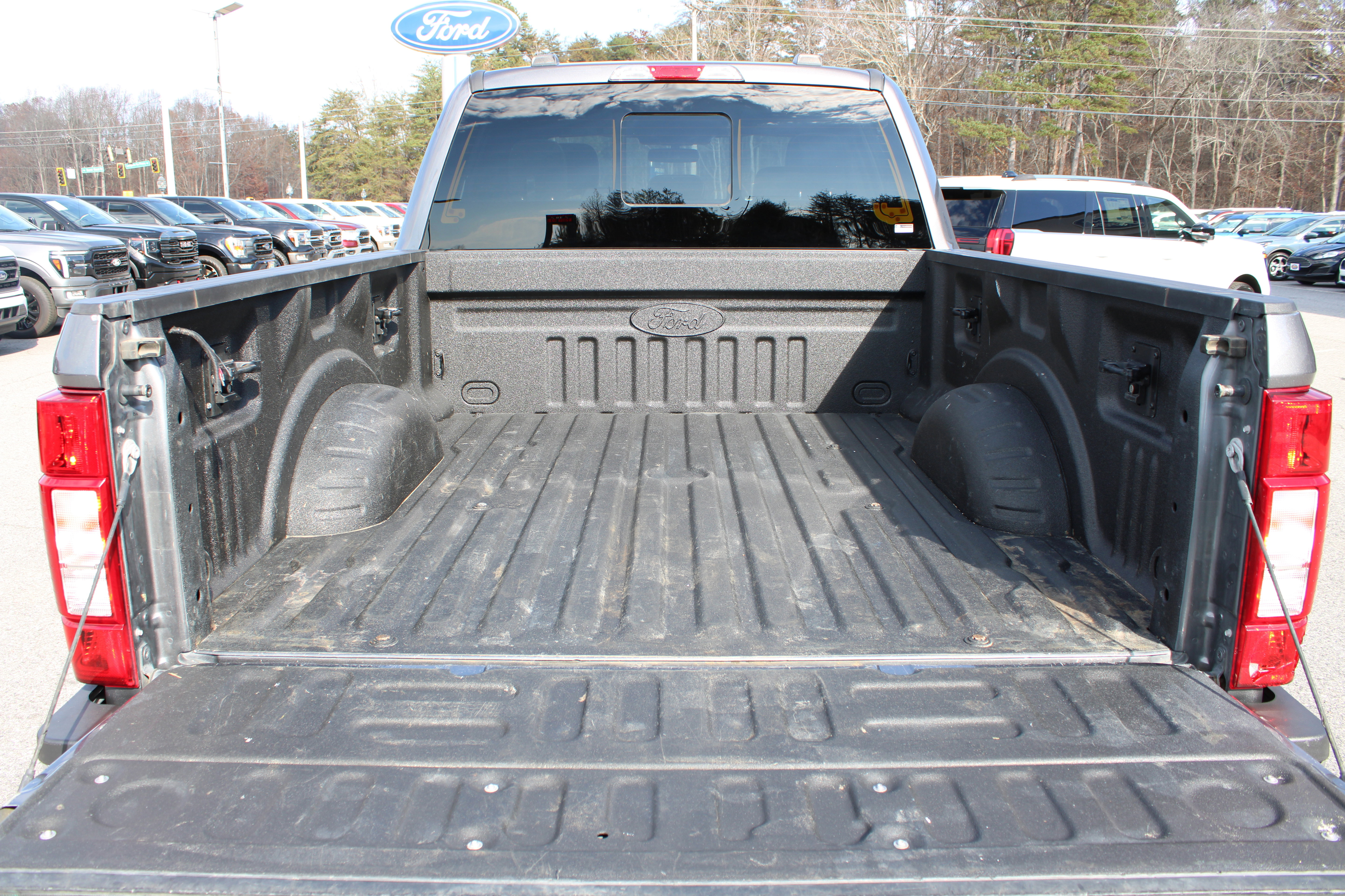 Used 2022 Ford F250 Lariat image 13