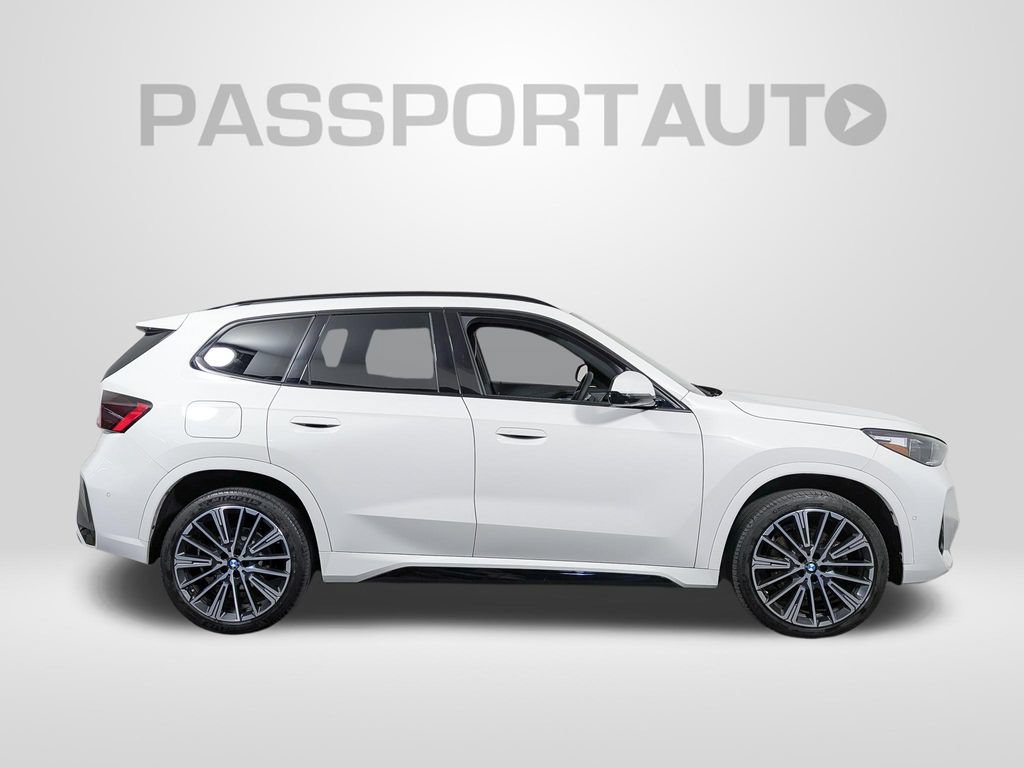 Used 2023 BMW X1 xDrive28i w/ Premium Package AWD/4WD image 8