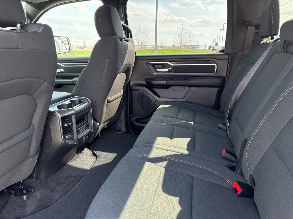 New 2026 RAM 1500 Big Horn AWD/4WD image 9