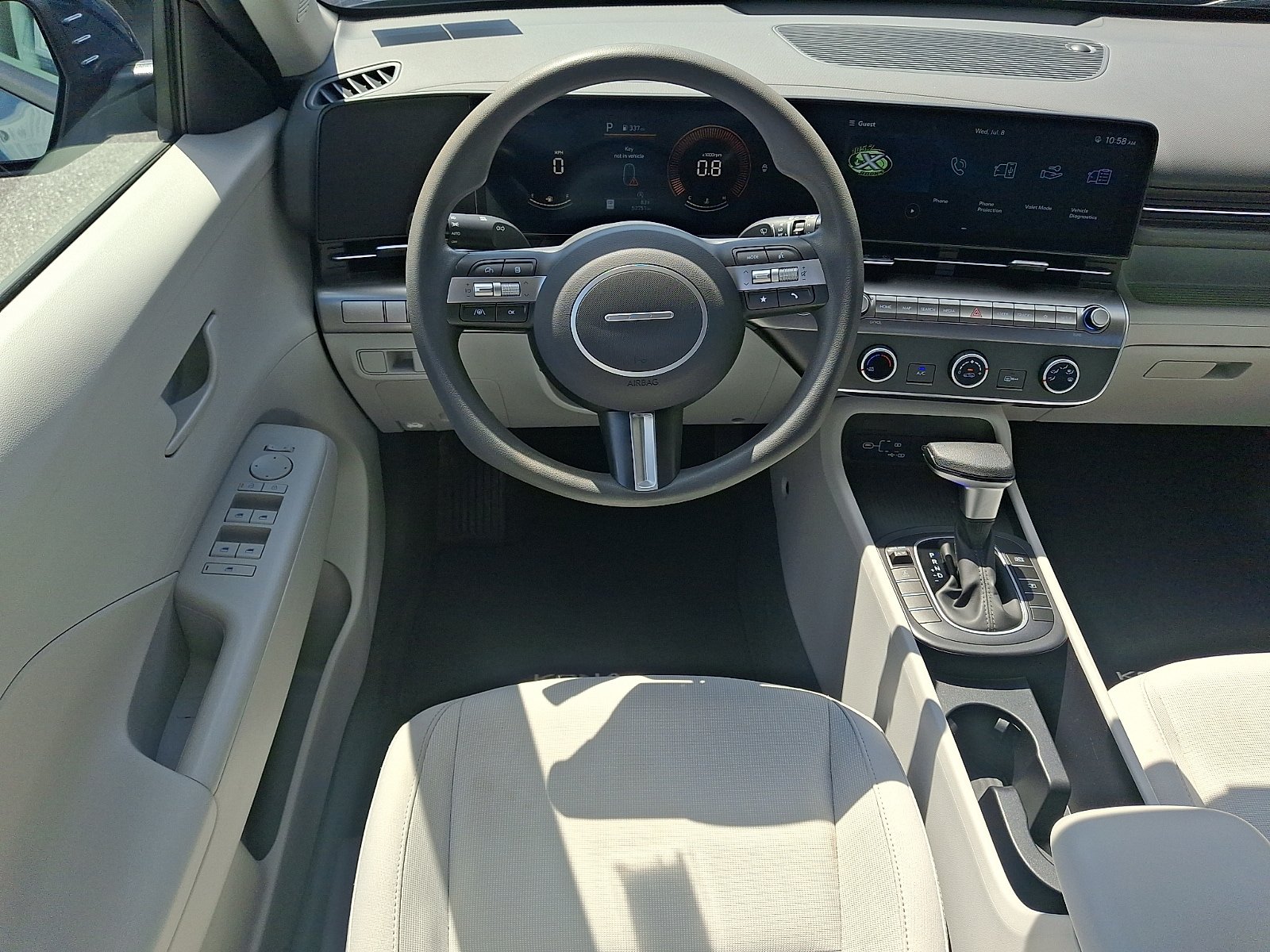 Certified 2025 Hyundai Kona SE AWD/4WD image 12