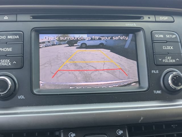 Used 2017 Kia Optima LX FWD image 18
