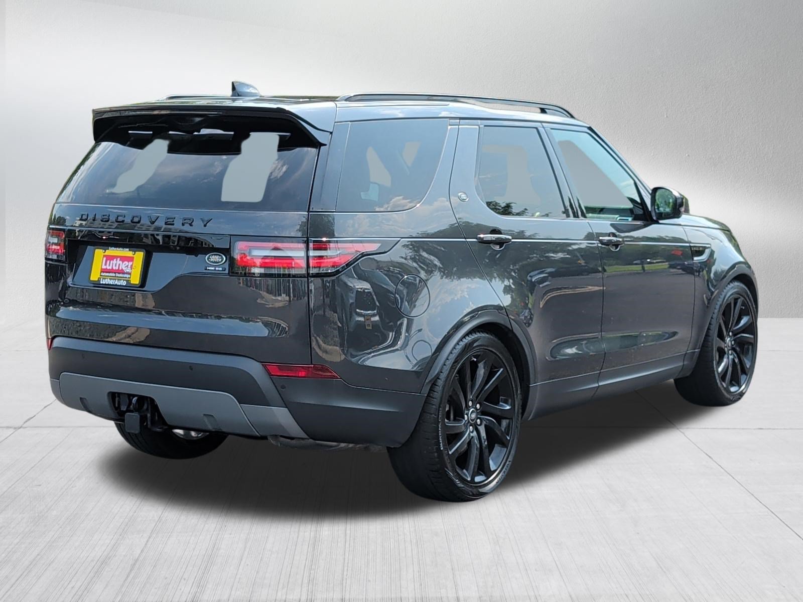 Used 2018 Land Rover Discovery HSE Luxury AWD/4WD image 8