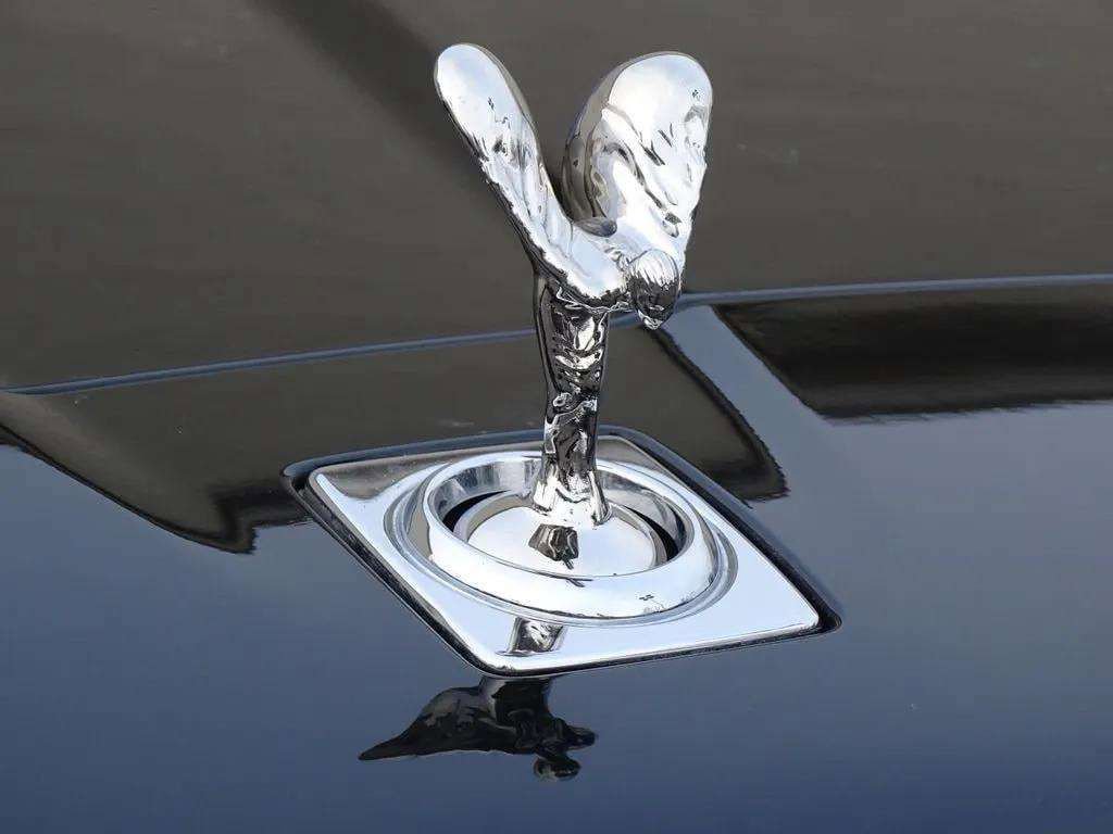 Used 2021 Rolls-Royce Cullinan image 18