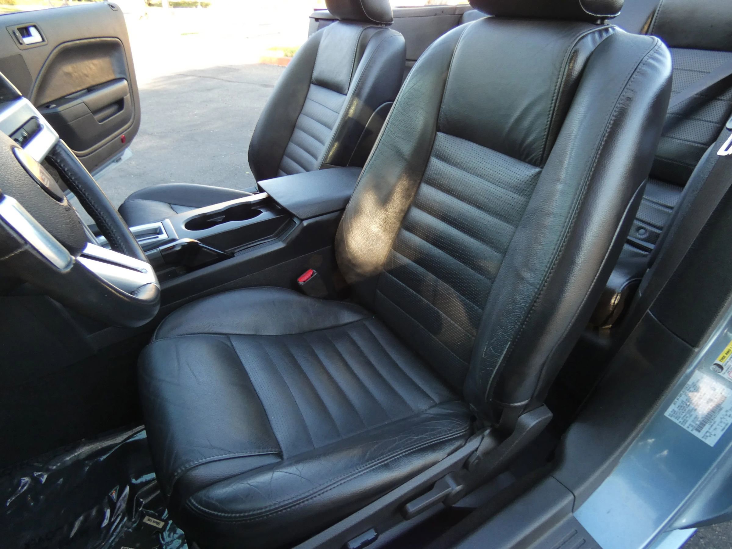 Used 2007 Ford Mustang GT Premium image 40
